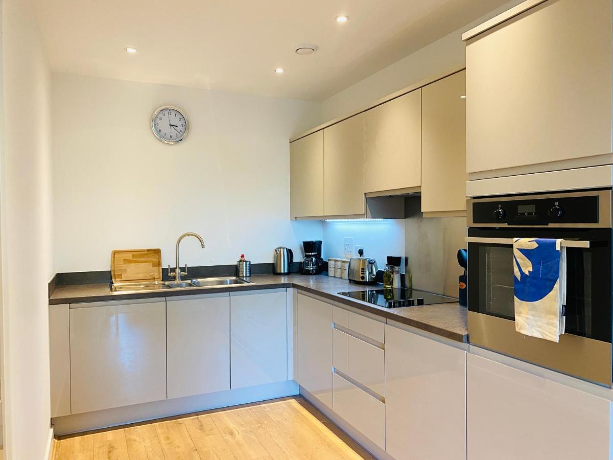 Spacious Two Bedroom Apartment In Balham London Ngoại thất bức ảnh